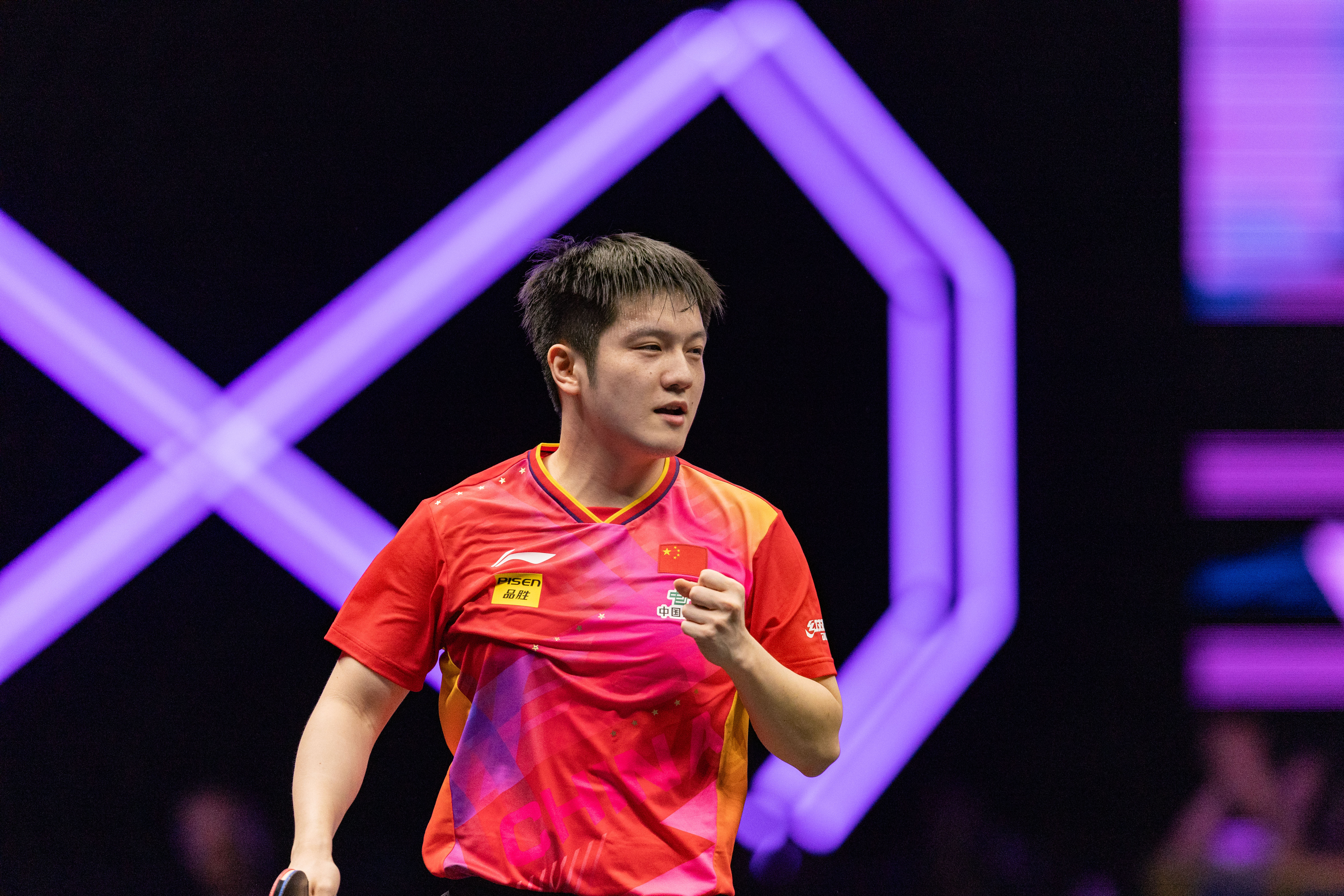 日本乒乓球队血洗中国乒乓球队,樊振东高光表现 日本乒乓球队血洗中国乒乓球队,樊振东高光表现