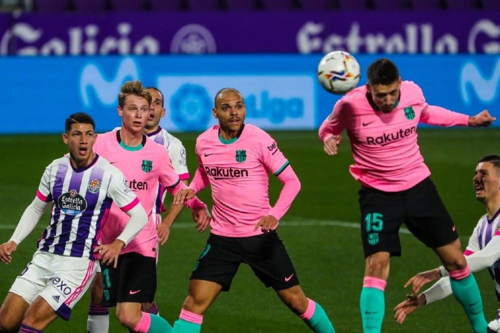 乌拉圭绝地反击秘鲁,德容打破历史纪录 乌拉圭绝地反击秘鲁,德容打破历史纪录