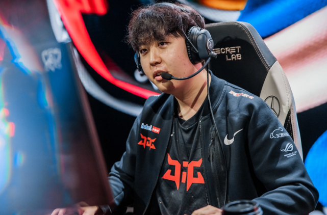 关于JDG险胜100T,Rekkles三分雨点燃全场的信息 关于JDG险胜100T,Rekkles三分雨点燃全场的信息