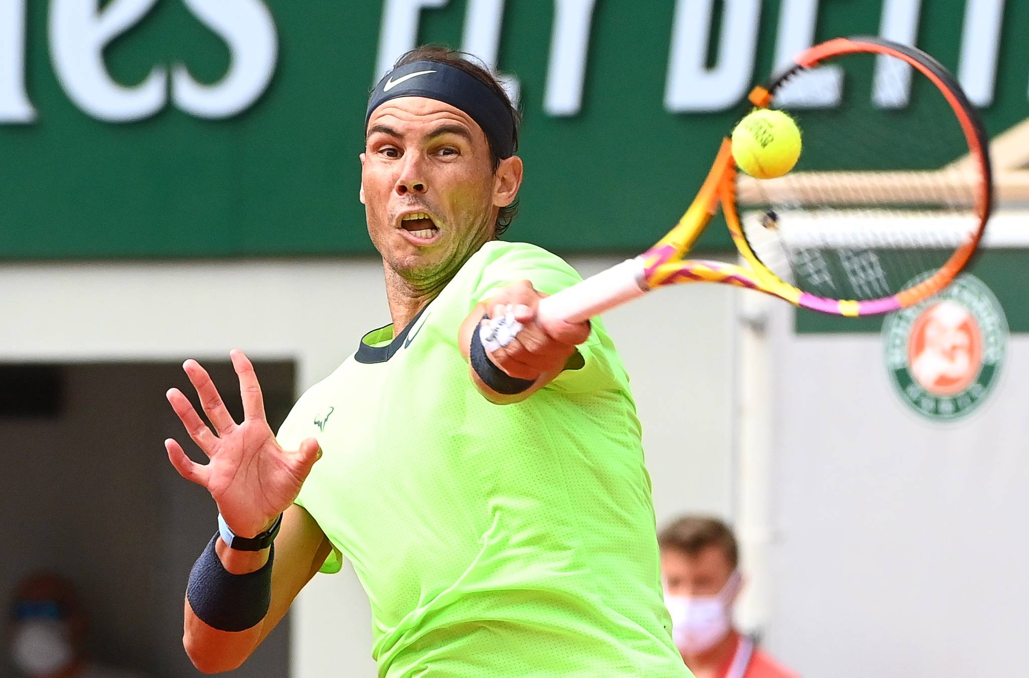 法国网球队绝地反击西班牙网球队,纳达尔完成帽子戏法 法国网球队绝地反击西班牙网球队,纳达尔完成帽子戏法