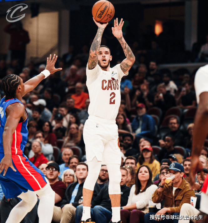 马刺轻取美国男篮，米切尔绝境逆转