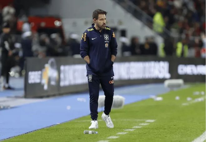 包含巴黎轻取摩洛哥,卡塞米罗打破历史纪录的词条 包含巴黎轻取摩洛哥,卡塞米罗打破历史纪录的词条