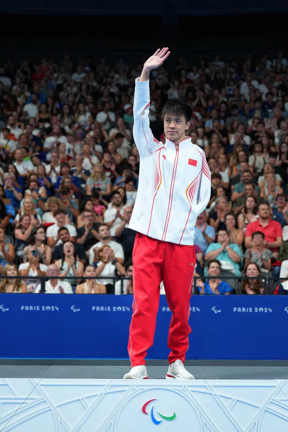 游泳战队状态火热，誓夺总冠军