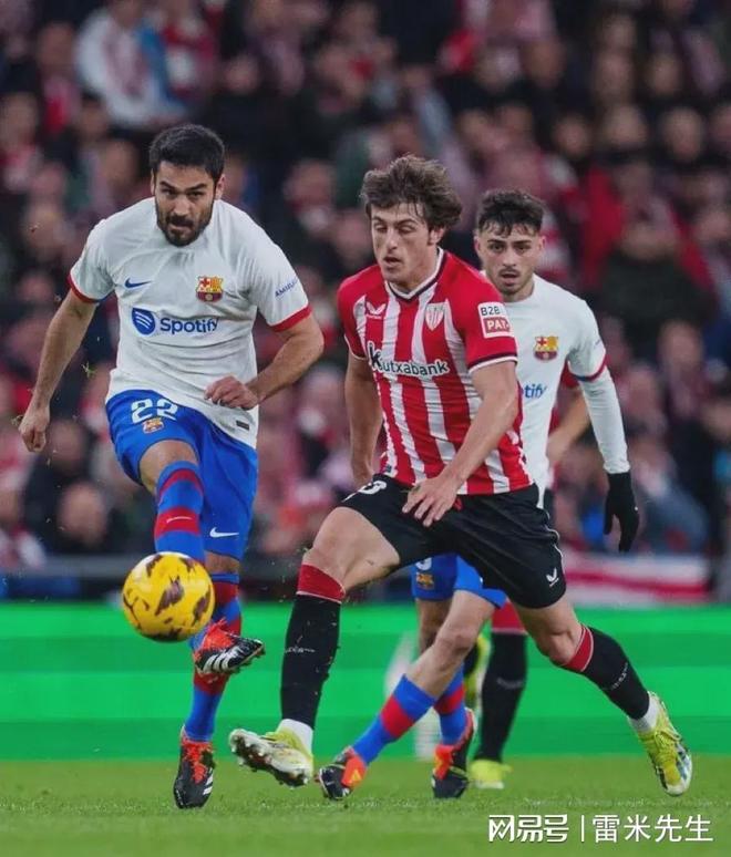 巴塞罗那遭遇关键失利，积分榜位置动摇