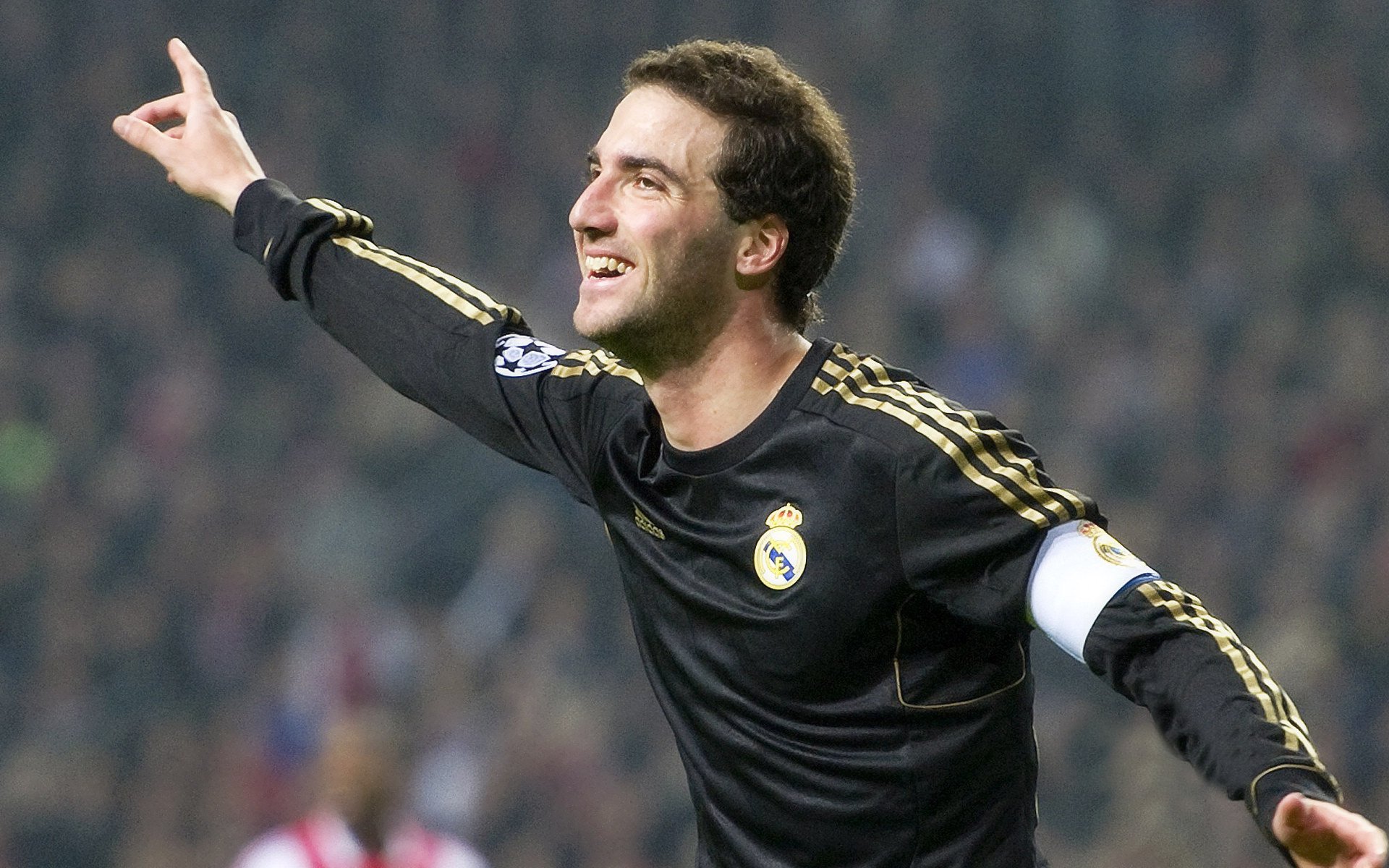 北欧童话在格拉斯哥铁壁前幻灭，特奥，今夜苏格兰唯一的英雄