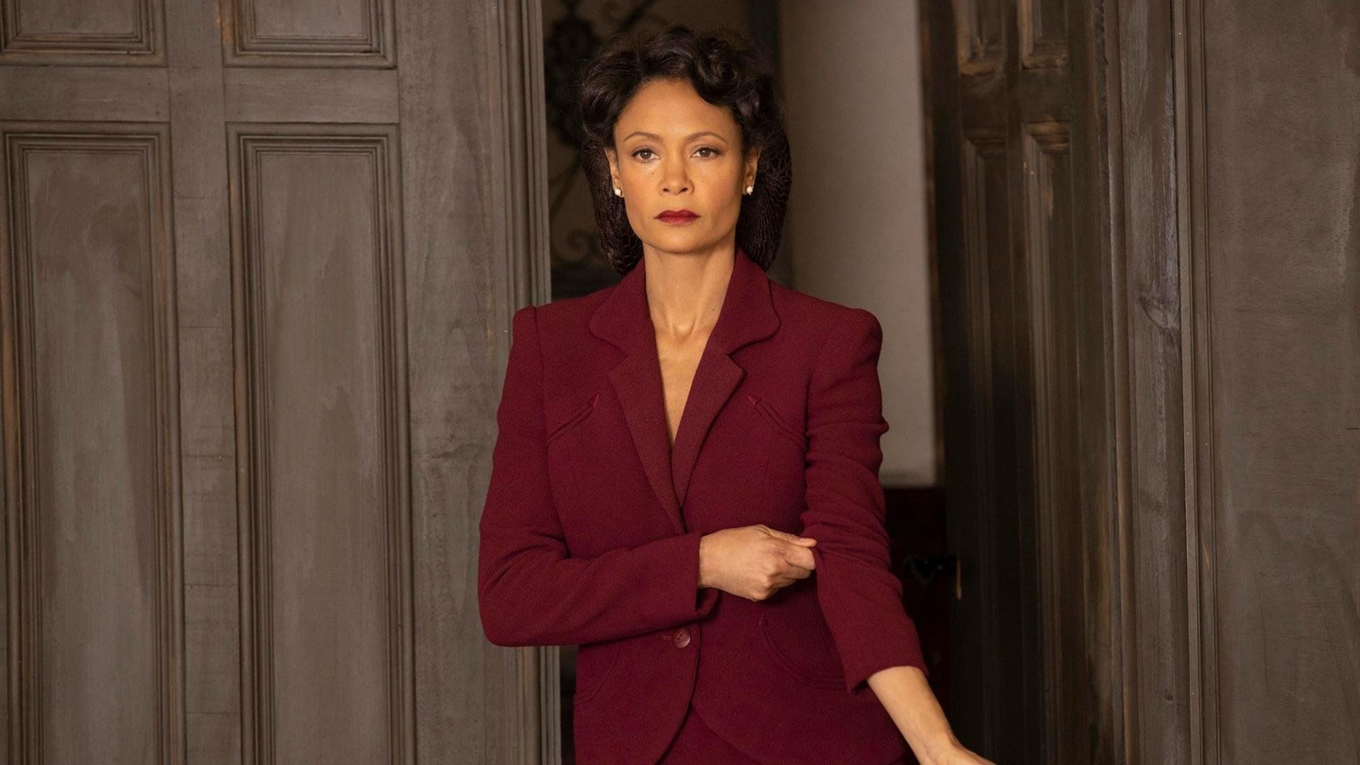 跨界共振，当NBA冠军铁蹄踏平绿军，英超争冠悬念却被霍勒迪的三分雨接管